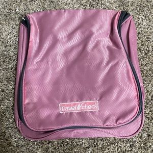 Pink toiletry/jewelry travel bag